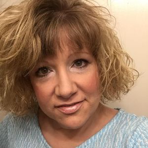 Meet your Posher, Marie